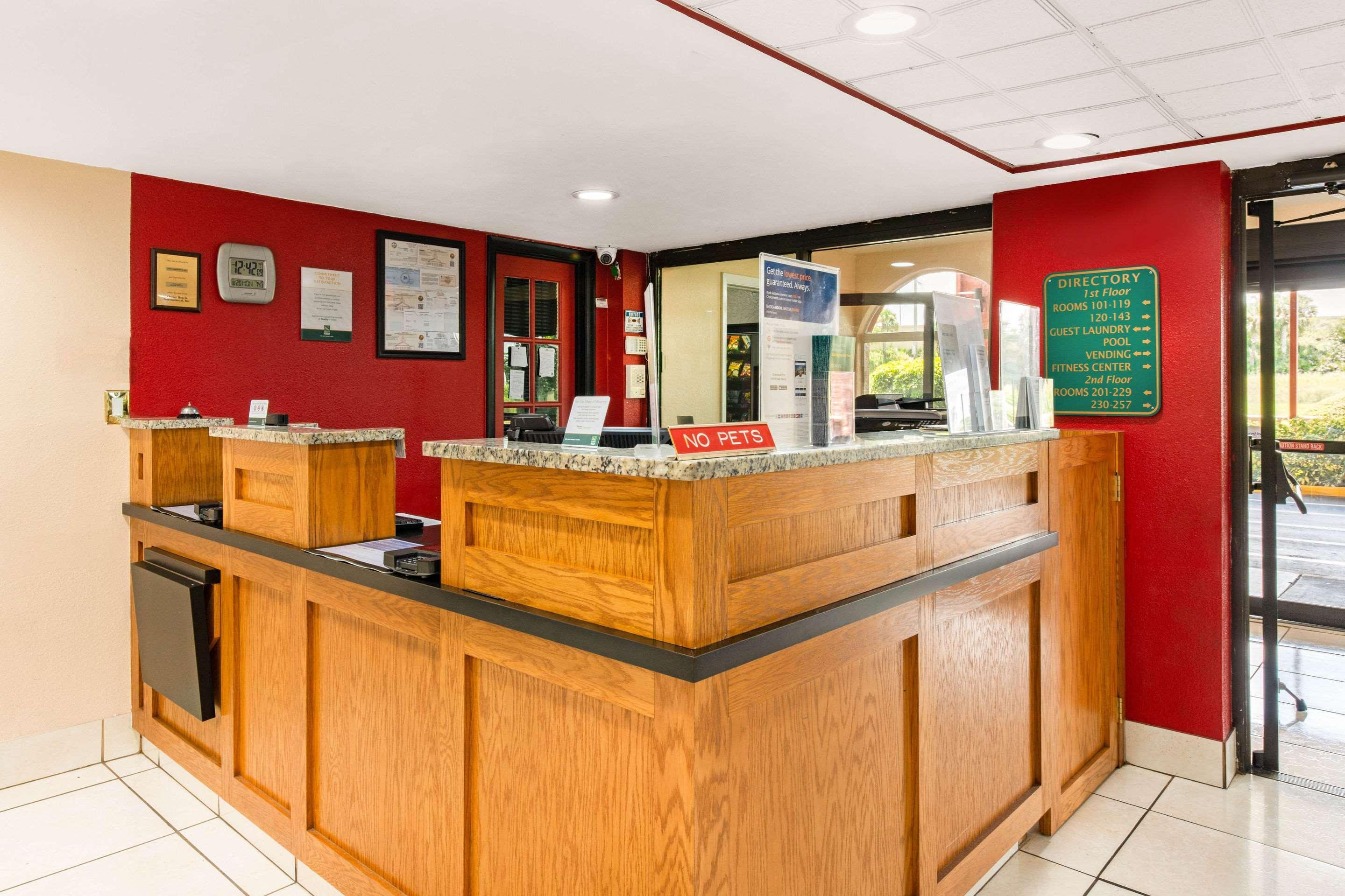Quality Inn & Suites Orlando Airport Dış mekan fotoğraf