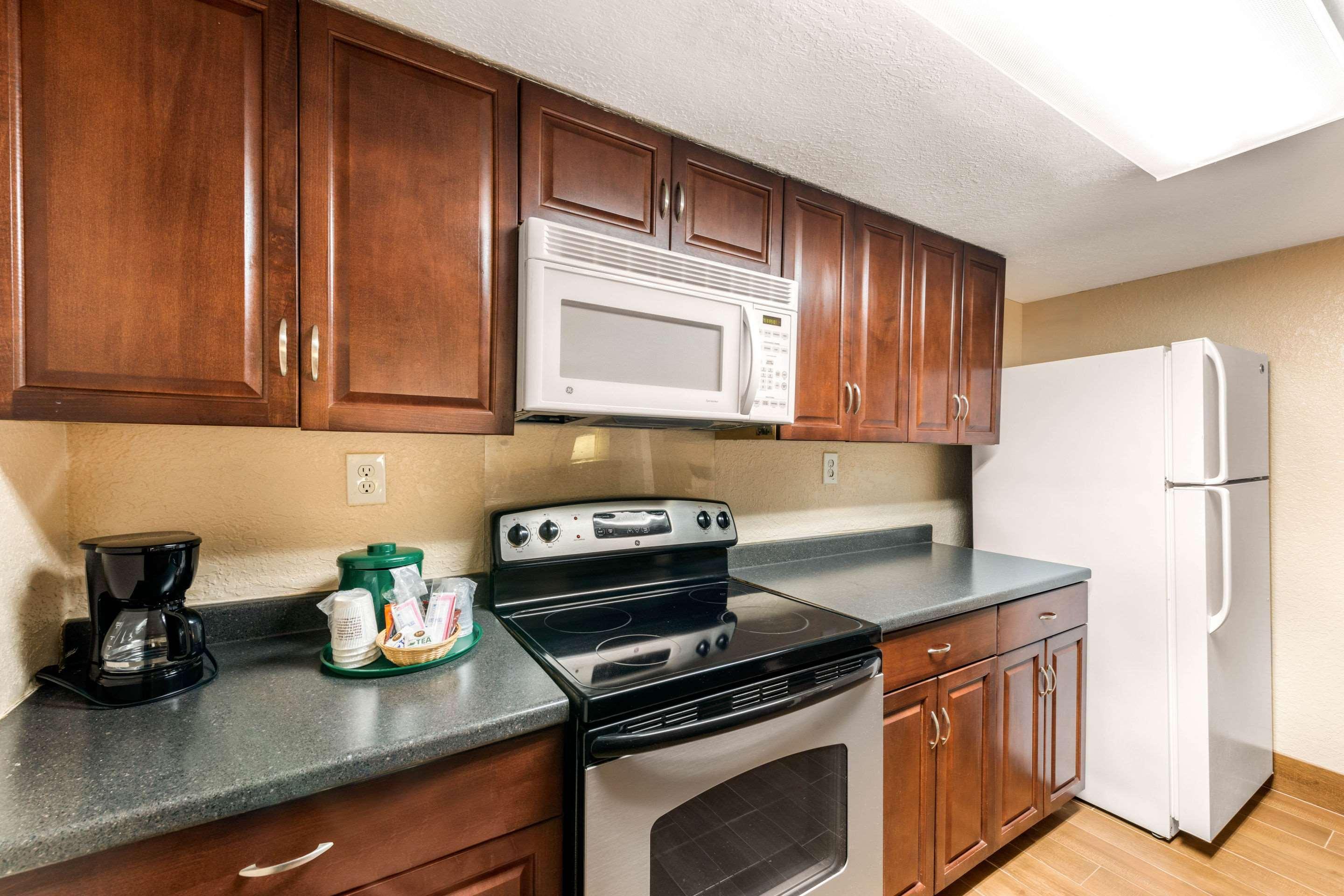 Quality Inn & Suites Orlando Airport Dış mekan fotoğraf